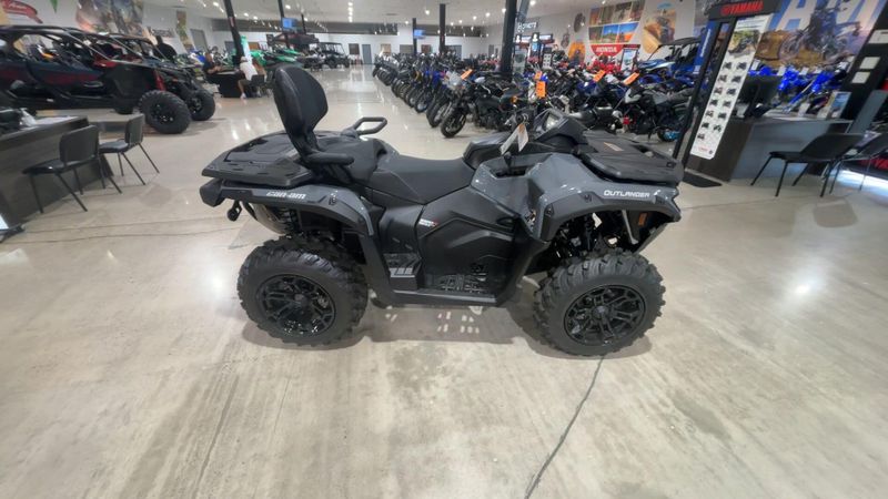 New 2026 Can-Am OUTLANDER MAX DPS 1000R Image 5