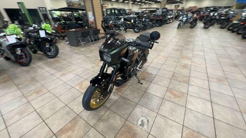 New 2026 Suzuki GSX-8TT Image 8