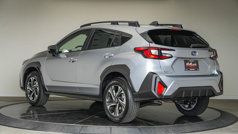 New 2025 Subaru Crosstrek PremiumImage 2