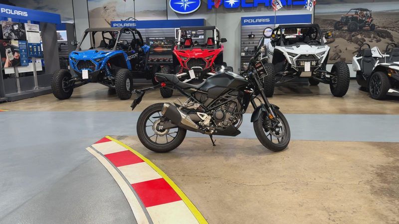 Used 2025 Honda CB300R ABS Image 9