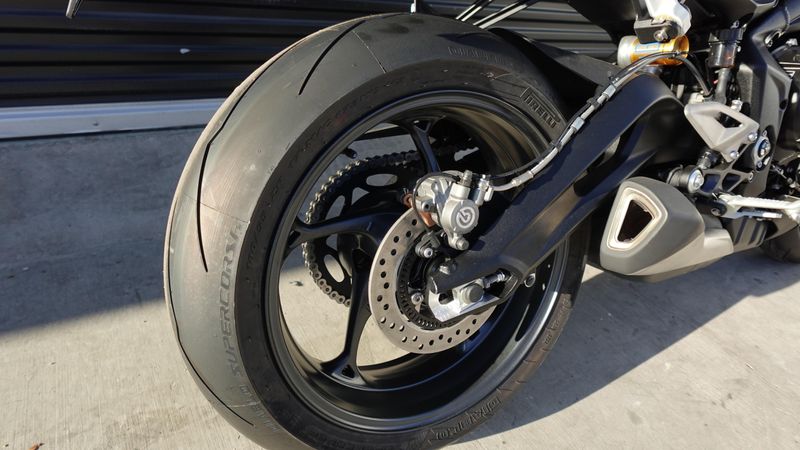 New 2025 Triumph Street Triple 765 RS 