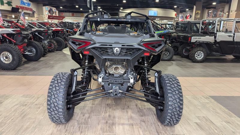 2025 Can-Am MAVERICK R MAX X RS 999T DCT TRIPLE BLACKImage 8