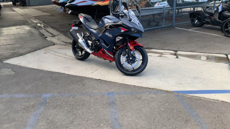 New 2026 Kawasaki NINJA 500 ABS Image 2