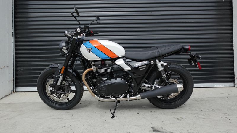 New 2025 Triumph Speed Twin 900 Base 