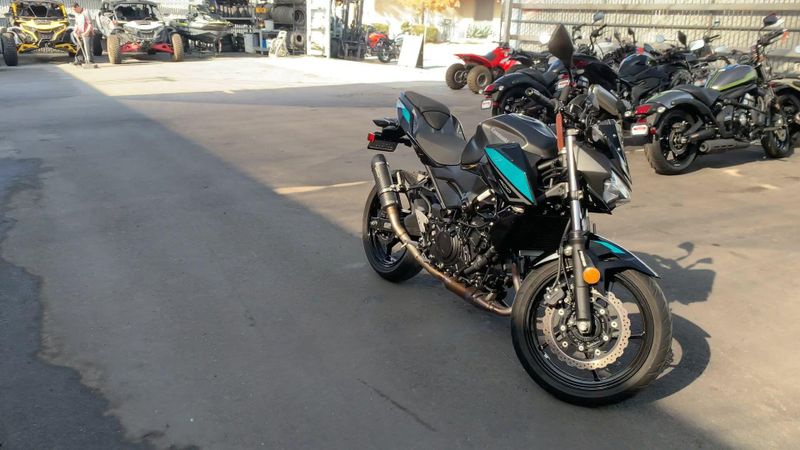 Used 2023 Kawasaki Z400 ABS Image 3
