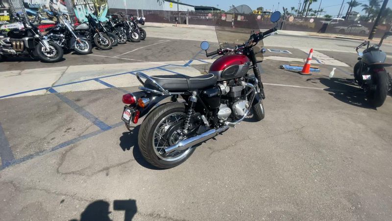 Used 2023 Triumph Bonneville T120 Image 3