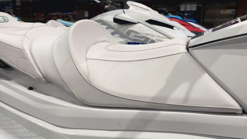 New 2025 Yamaha VX CRUISER Image 5