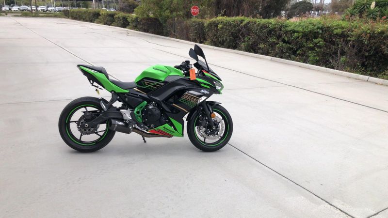 Used 2020 Kawasaki NINJA 650 ABS KRT EDITION Image 9