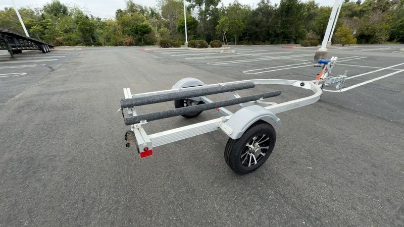 New 2026 Triton ELITE WCI PWC TRAILER W&sol; ALUMINUM WHEELS Image 9