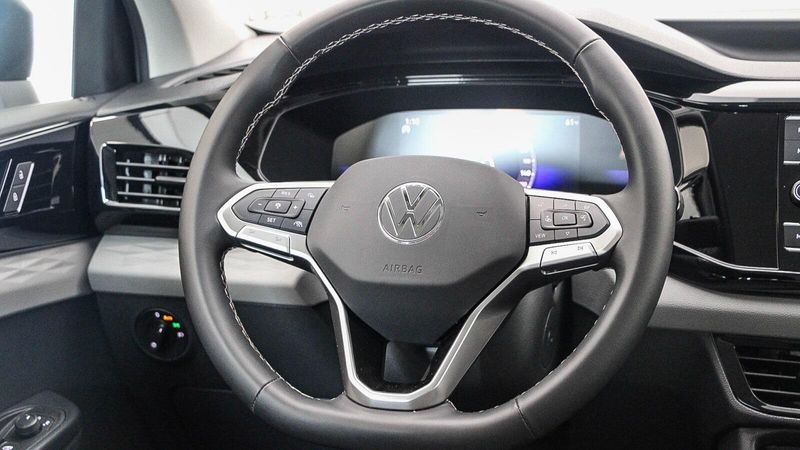 2024 Volkswagen Taos 1.5T SImage 16