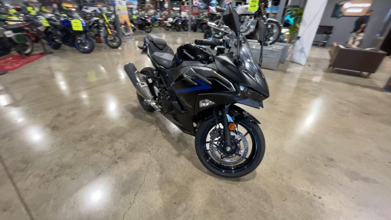 Used 2025 Kawasaki NINJA 500 Image 2