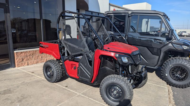 2025 Honda PIONEER 520 HERO REDImage 1