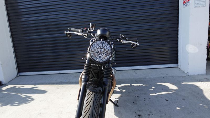 Used 2024 Triumph Speed Twin 900 Euro 5a Stealth Edition