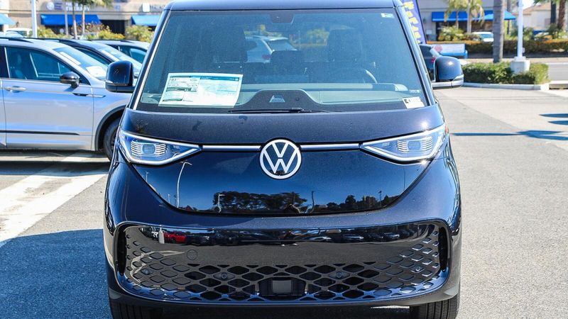 2025 Volkswagen ID. Buzz Image 6