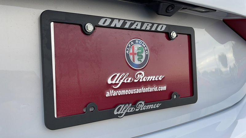 2022 Alfa Romeo Giulia Sprint RwdImage 25