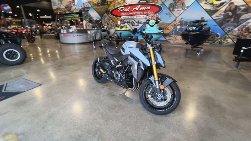 Used 2022 Suzuki GSX-S 1000 Image 2