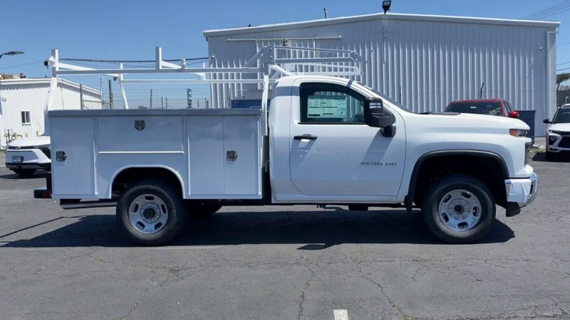 2024 Chevrolet Silverado 2500HD Work TruckImage 3