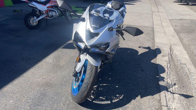 New 2027 Kawasaki NINJA ZX-6R Image 7