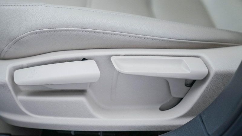 2016 Volkswagen Jetta 1.8T SELImage 21