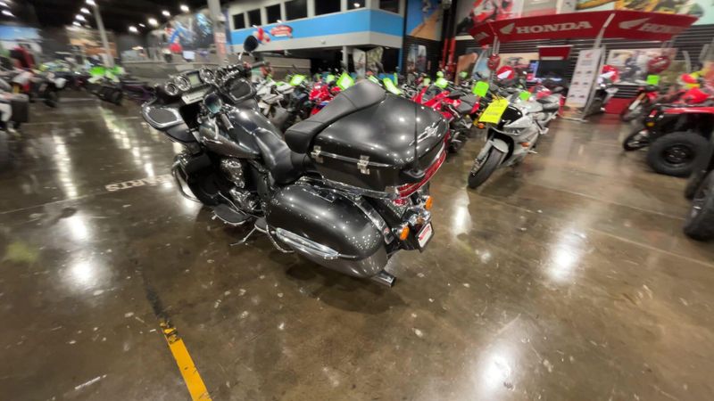 Used 2024 Kawasaki VULCAN 1700 VOYAGER Image 7