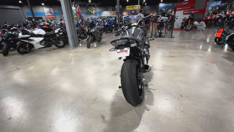 2019 Yamaha MT-10 Image 7