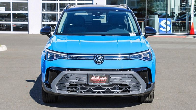 2025 Volkswagen Taos 1.5T SEImage 6