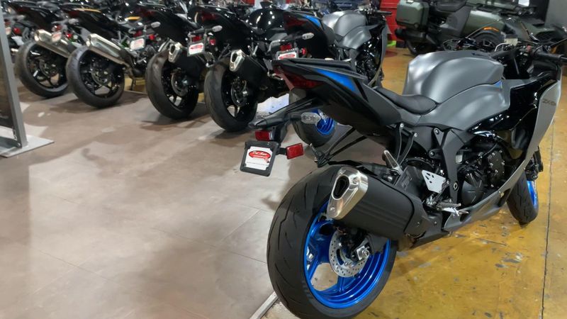 New 2026 Kawasaki NINJA ZX-6R ABS Image 9