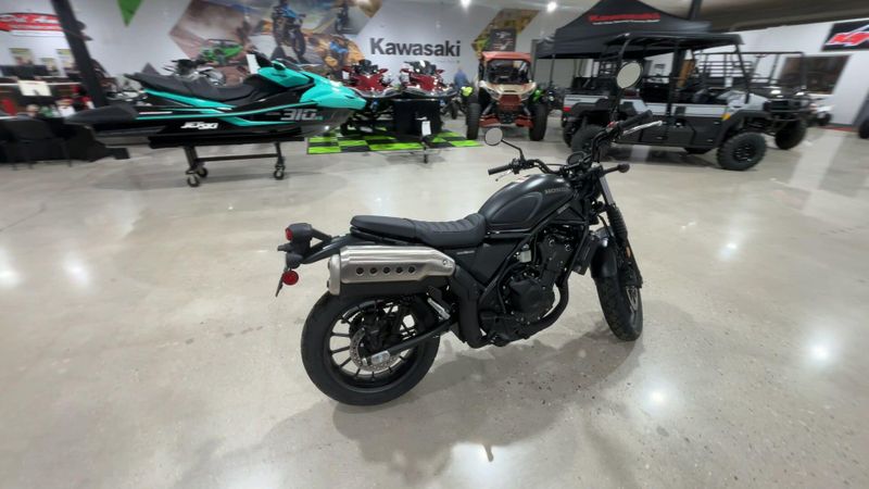 New 2026 Honda SCL500 Image 3