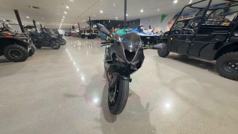 New 2026 Kawasaki NINJA ZX-6R Image 6