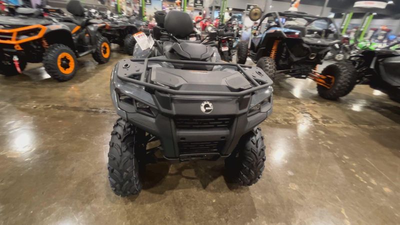 New 2026 Can-Am OUTLANDER MAX DPS 700 Image 7