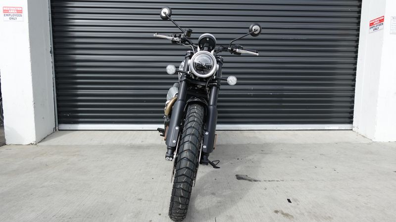 New 2025 Triumph Scrambler 1200 X 