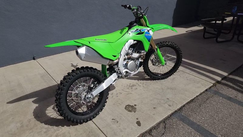 New 2027 Kawasaki KX250FX Image 3