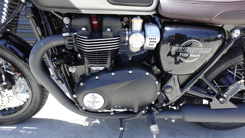 New 2026 Triumph Bonneville T120 Black Base 
