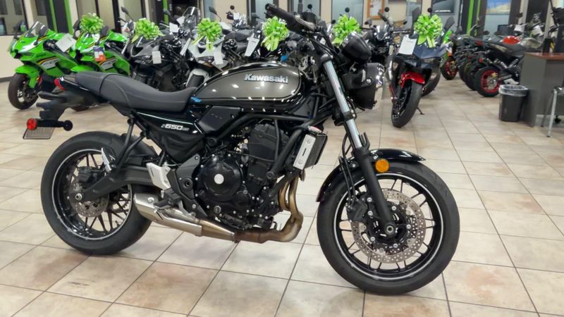 Used 2024 Kawasaki Z650RS ABS Image 2