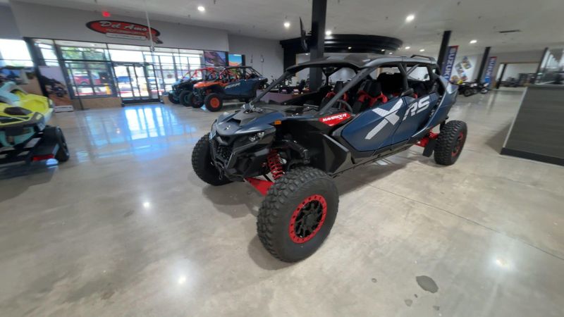 New 2026 Can-Am MAVERICK R MAX X RS 999T DCT Image 8