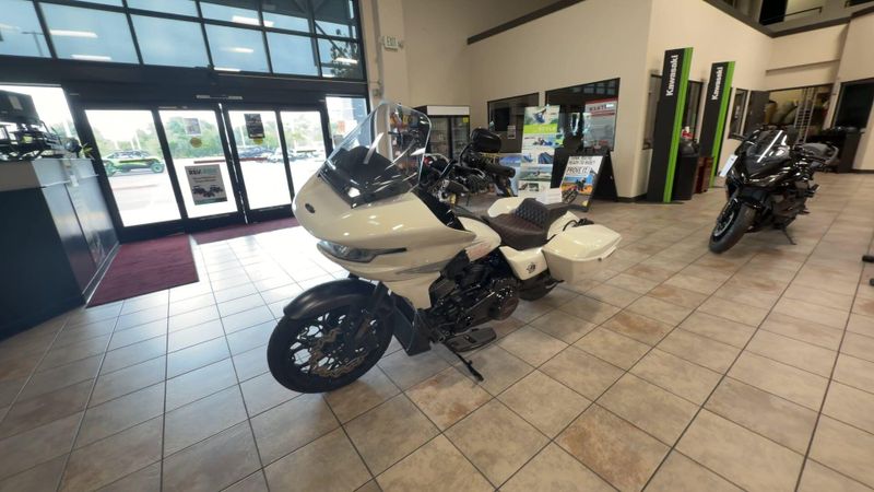 Used 2024 Harley-Davidson ROAD GLIDE CVO ST Image 6