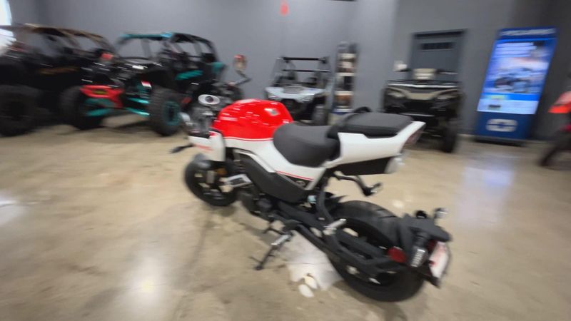 2025 CFMOTO PAPIO SS Image 6