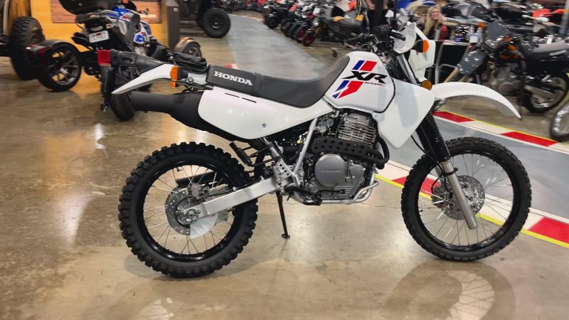New 2025 Honda XR650L Image 5