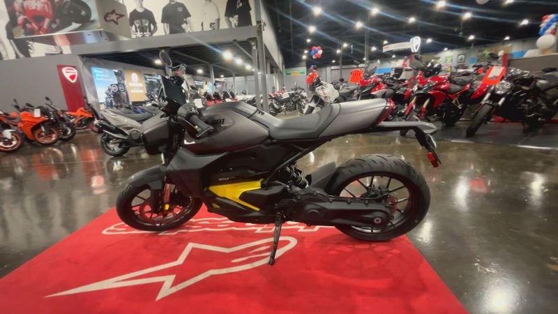 2025 Can-Am Pulse Image 5