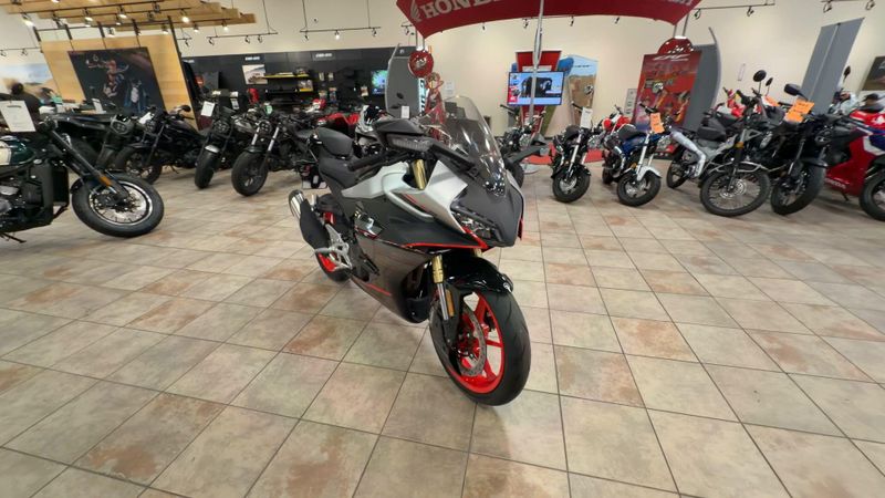 New 2026 CFMOTO 450SS Image 3