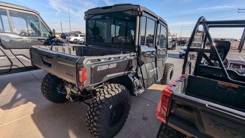 2025 Can-Am DEFENDER MAX LONE STAR CAB HD10 STEALTH BLACKImage 6