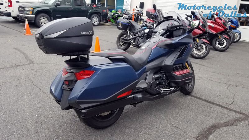 2022 Honda Gold Wing DCT Automatic Image 7