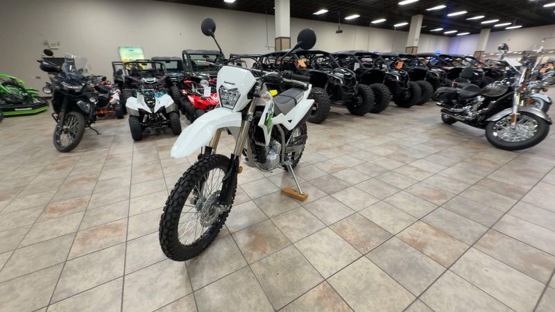 New 2026 Kawasaki KLX300R Image 4