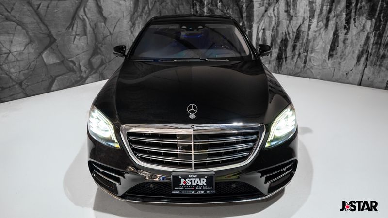 2019 Mercedes Benz S 560 photo 21