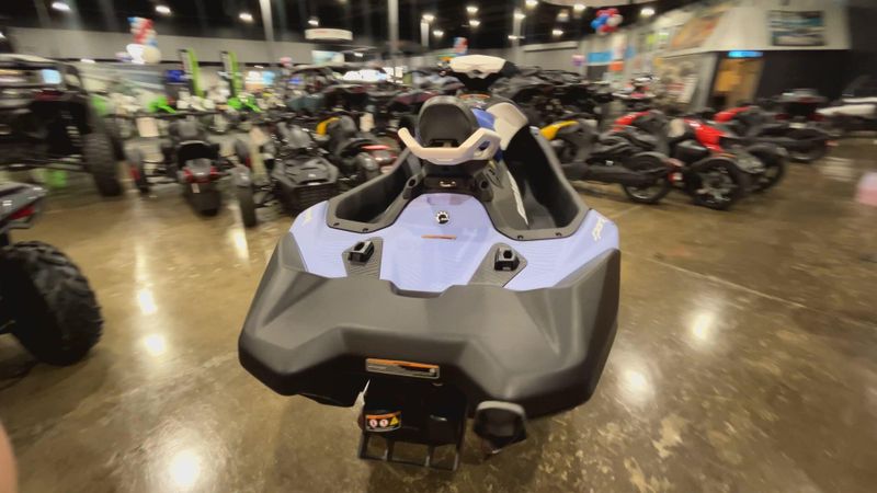 New 2024 Sea-Doo SPARK FOR 3 90 (SOUND SYSTEM) Image 3