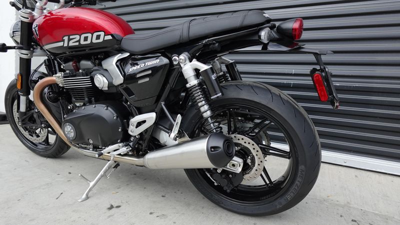 New 2025 Triumph Speed Twin 1200 