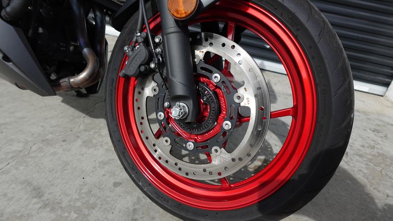 Used 2025 Kawasaki Z500 SE ABS 