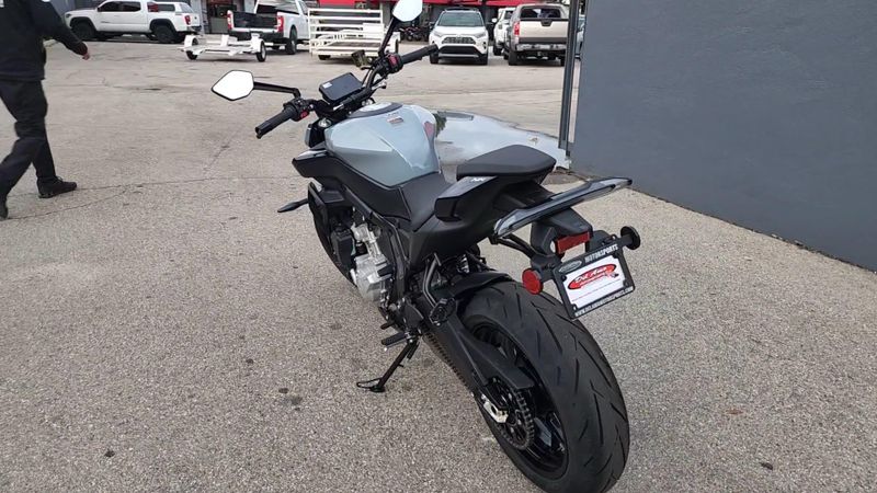 New 2026 CFMOTO 675NK Image 7