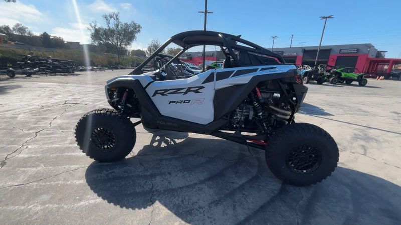 New 2026 Polaris RZR PRO R ULTIMATE Image 5