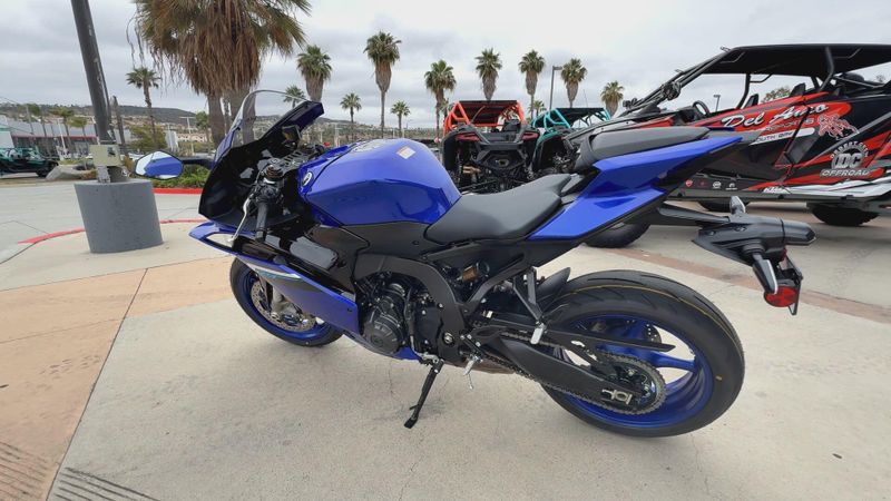 New 2025 Yamaha YZF-R9 Image 6